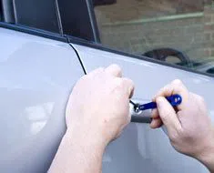 Aqua Locksmith Store Warwick, RI 401-249-9270 - 2-Lockout-service